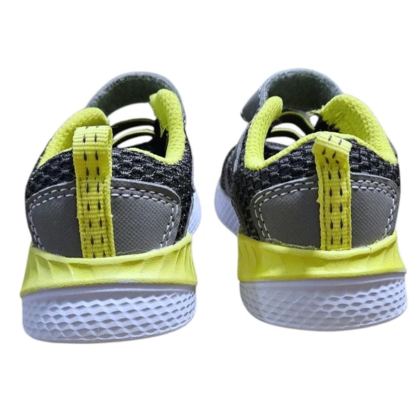 Everlast Baby Shoes Size 6M Gray/Black Mesh Sneakers with Easy Close Strap EUC - Picture 4 of 7